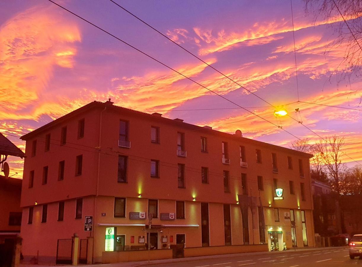 זלצבורג Hotel Via Roma מראה חיצוני תמונה